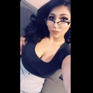 Meet your Posher, Iris